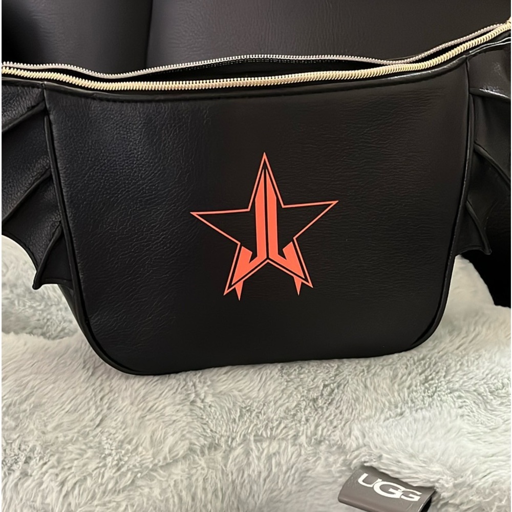 New Jeffrey Star 🦇 cosmetic bag
